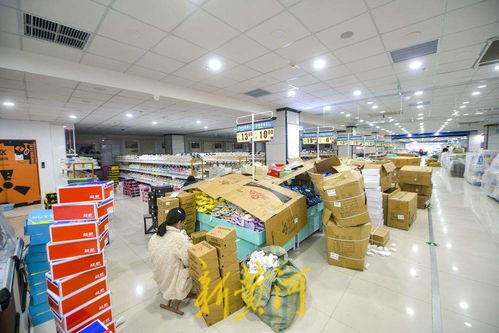 緯十二路地下人防商城 更名 引入連鎖生活用品超市